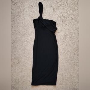 Elegant Black One-Shoulder Dress